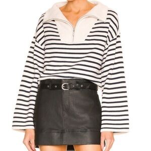 Zara Monochrome Striped Zip-Up Sweatshirt like new 🆕